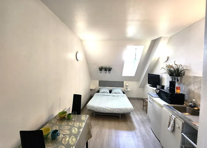 Le Royal Place Victor Hugo