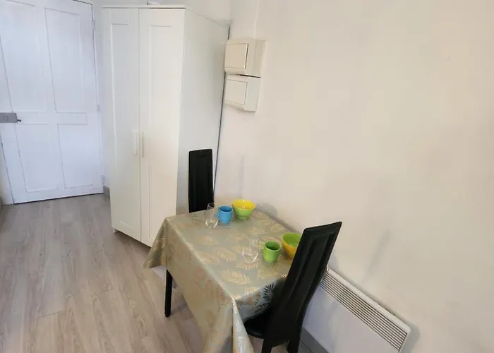 Apartment Le Royal Place Victor Hugo *